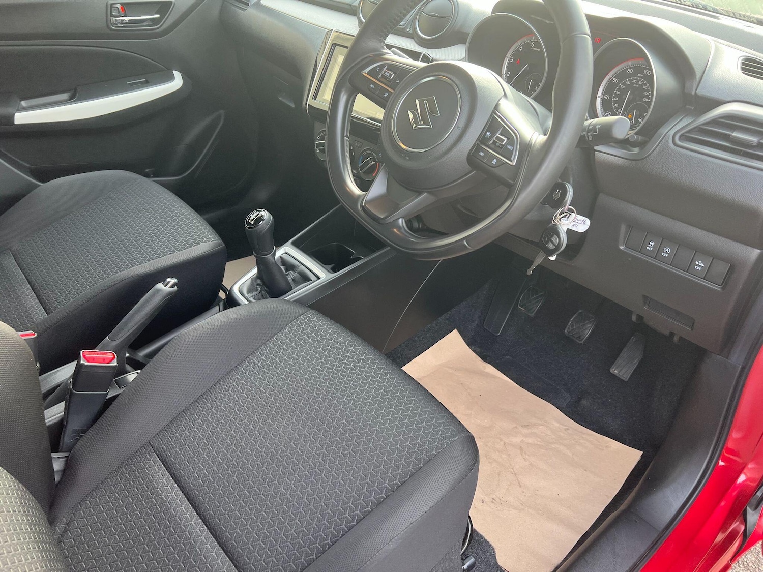 Used Suzuki Swift 2024 for sale - 77838982: Photo 14