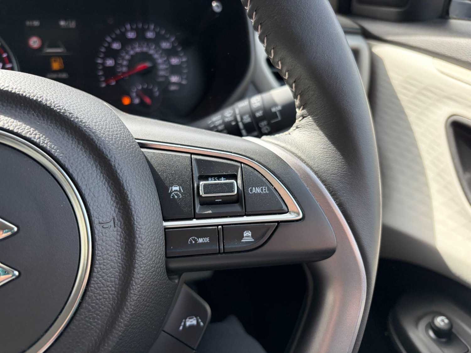 Used Suzuki Swift 2025 for sale - 78204031: Photo 16