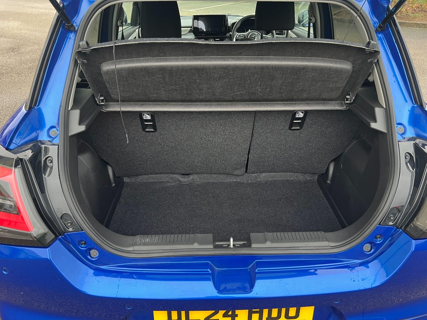 Used Suzuki Swift 2024 for sale - 77511055: Photo 11