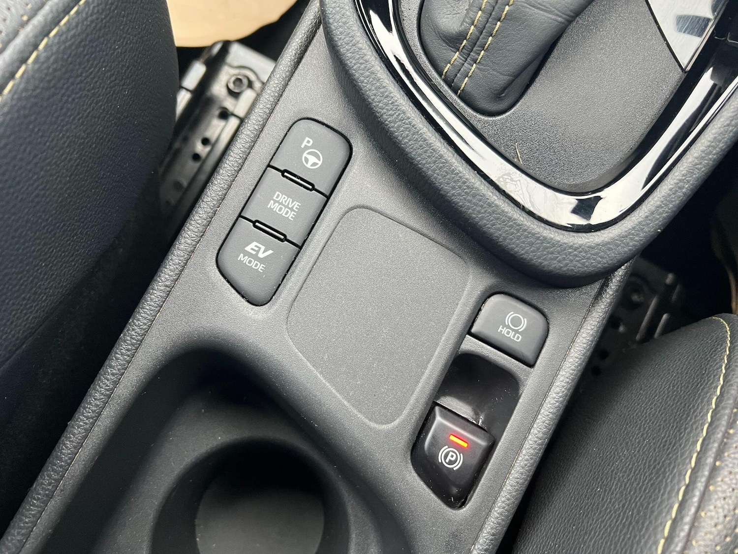 Used Toyota Yaris Cross 2022 for sale - 77131955: Photo 11