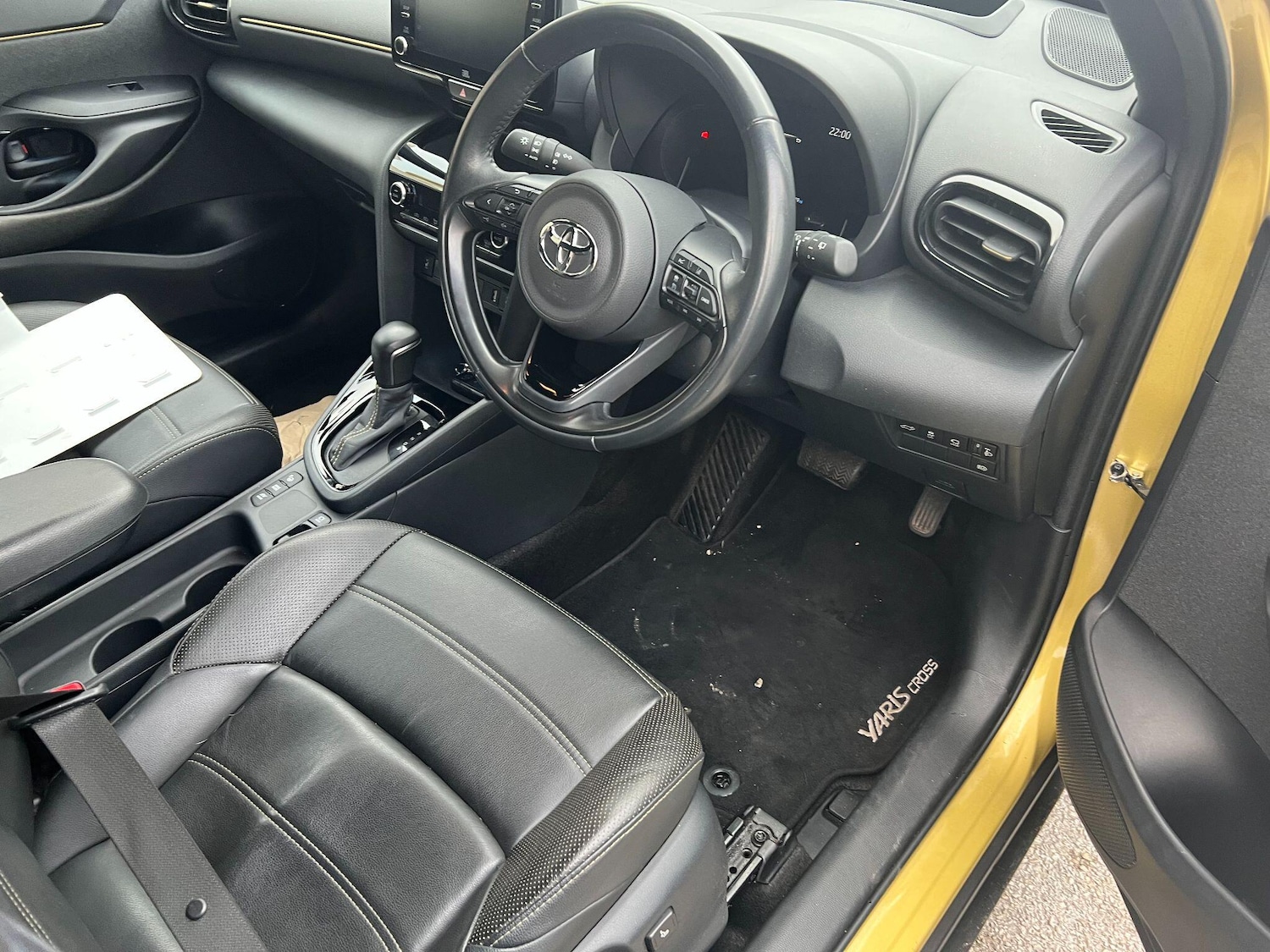 Used Toyota Yaris Cross 2022 for sale - 77131955: Photo 12