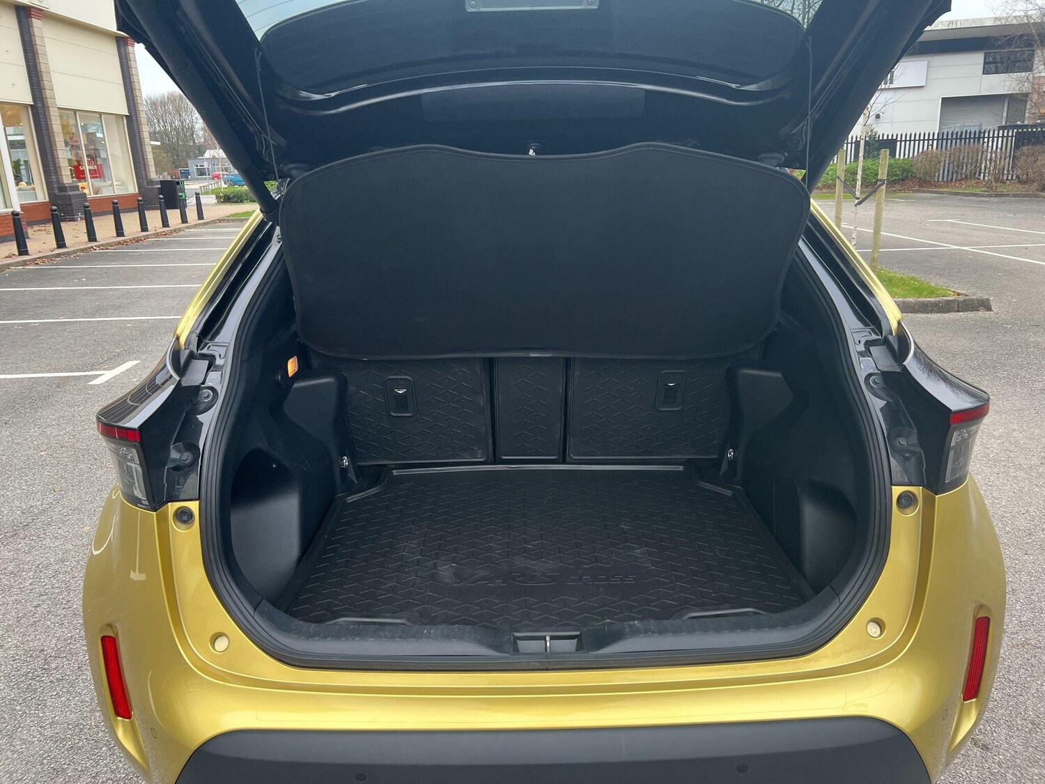 Used Toyota Yaris Cross 2022 for sale - 77131955: Photo 29