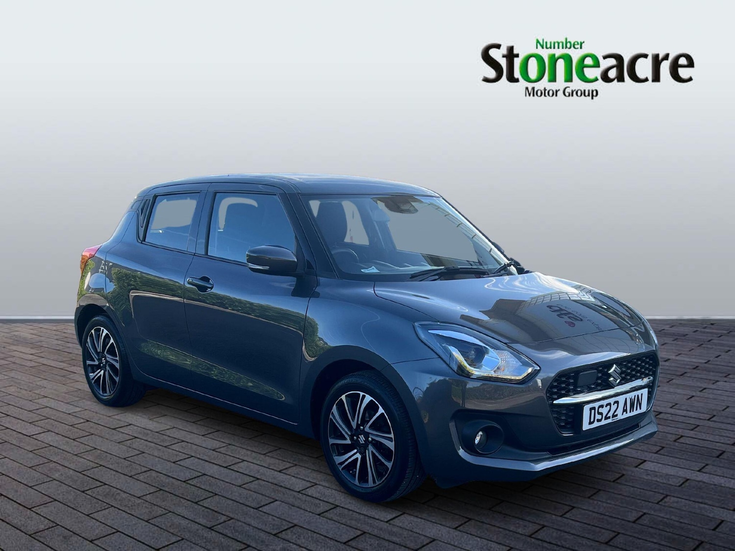 Used Suzuki Swift 2022 for sale - 76122702: Photo 1