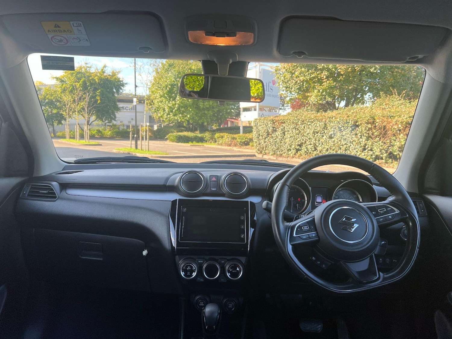 Used Suzuki Swift 2022 for sale - 76122702: Photo 10