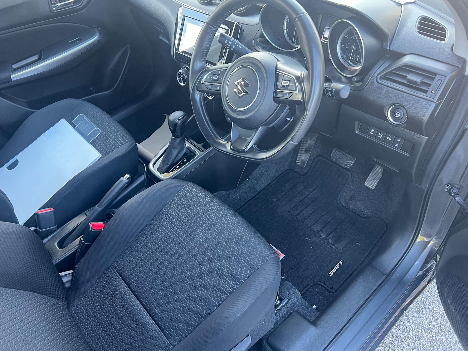 Used Suzuki Swift 2022 for sale - 76122702: Photo 13