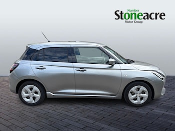 Used Suzuki Swift 2024 for sale - 78922374: Photo