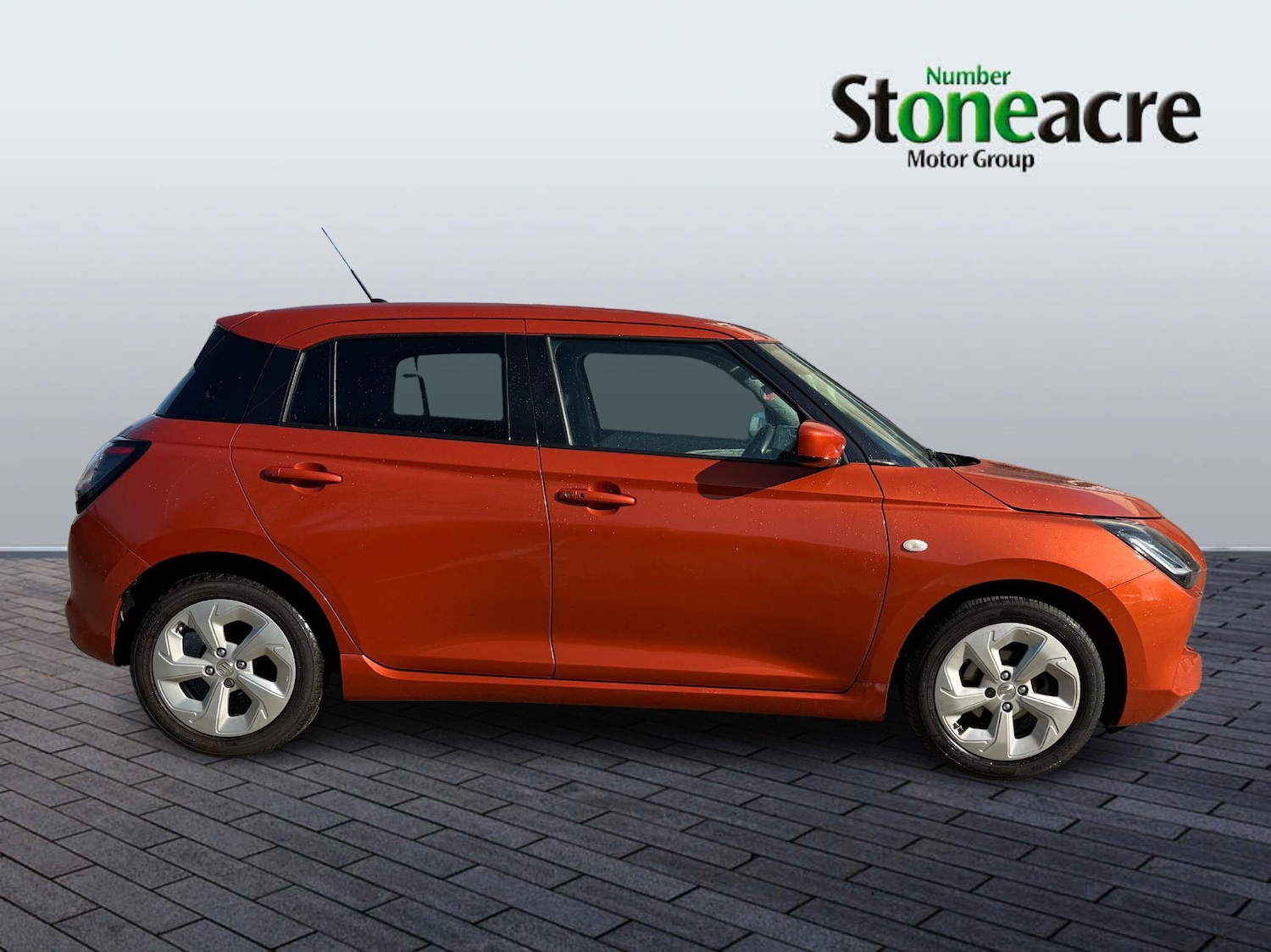 Used Suzuki Swift 2024 for sale - 77783795: Photo 2