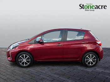 Used Toyota Yaris 2018 for sale - 79412172: Photo