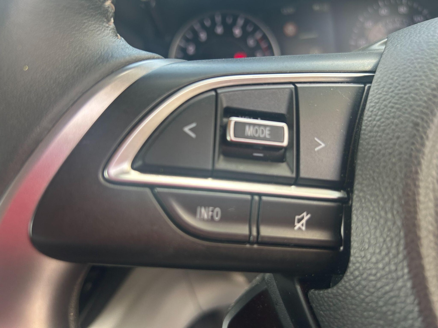 Used Suzuki Swift for sale - 76989450: Photo 15