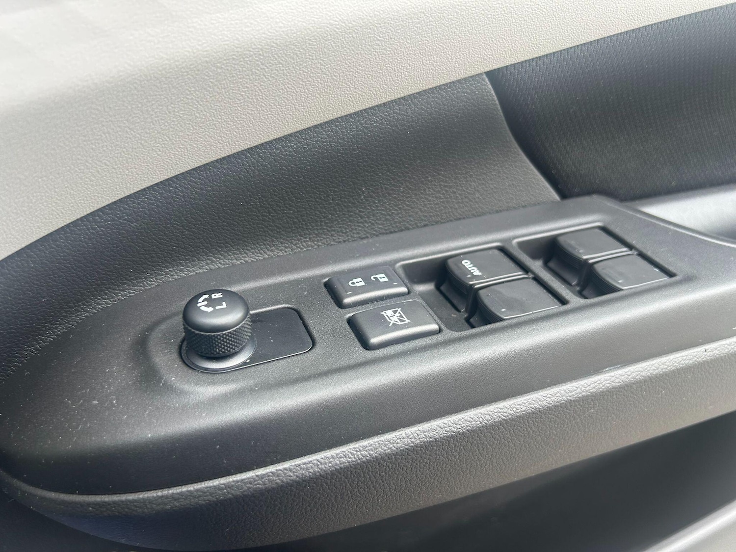 Used Suzuki Swift for sale - 76989450: Photo 18