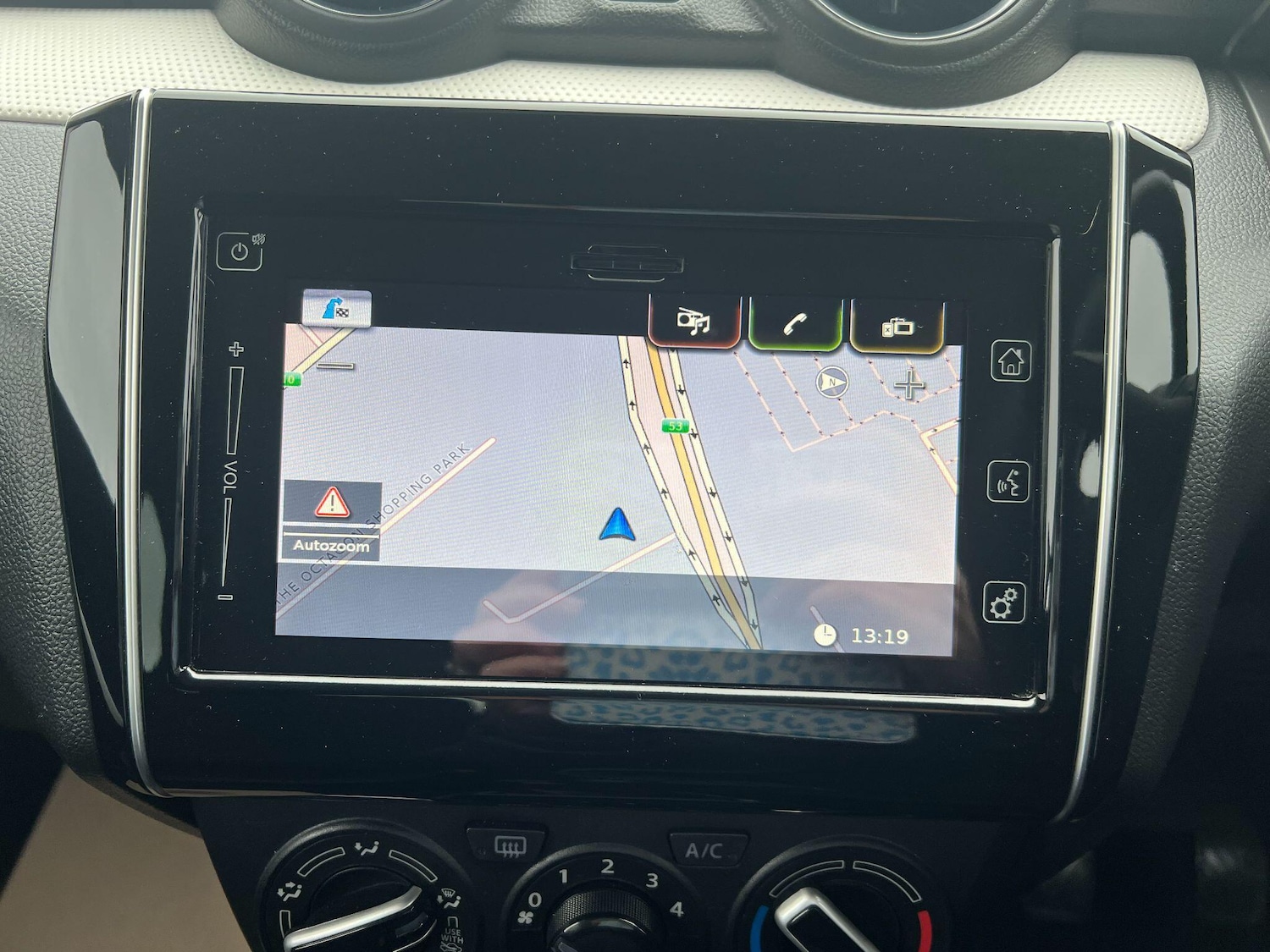 Used Suzuki Swift 2023 for sale - 77511415: Photo 18