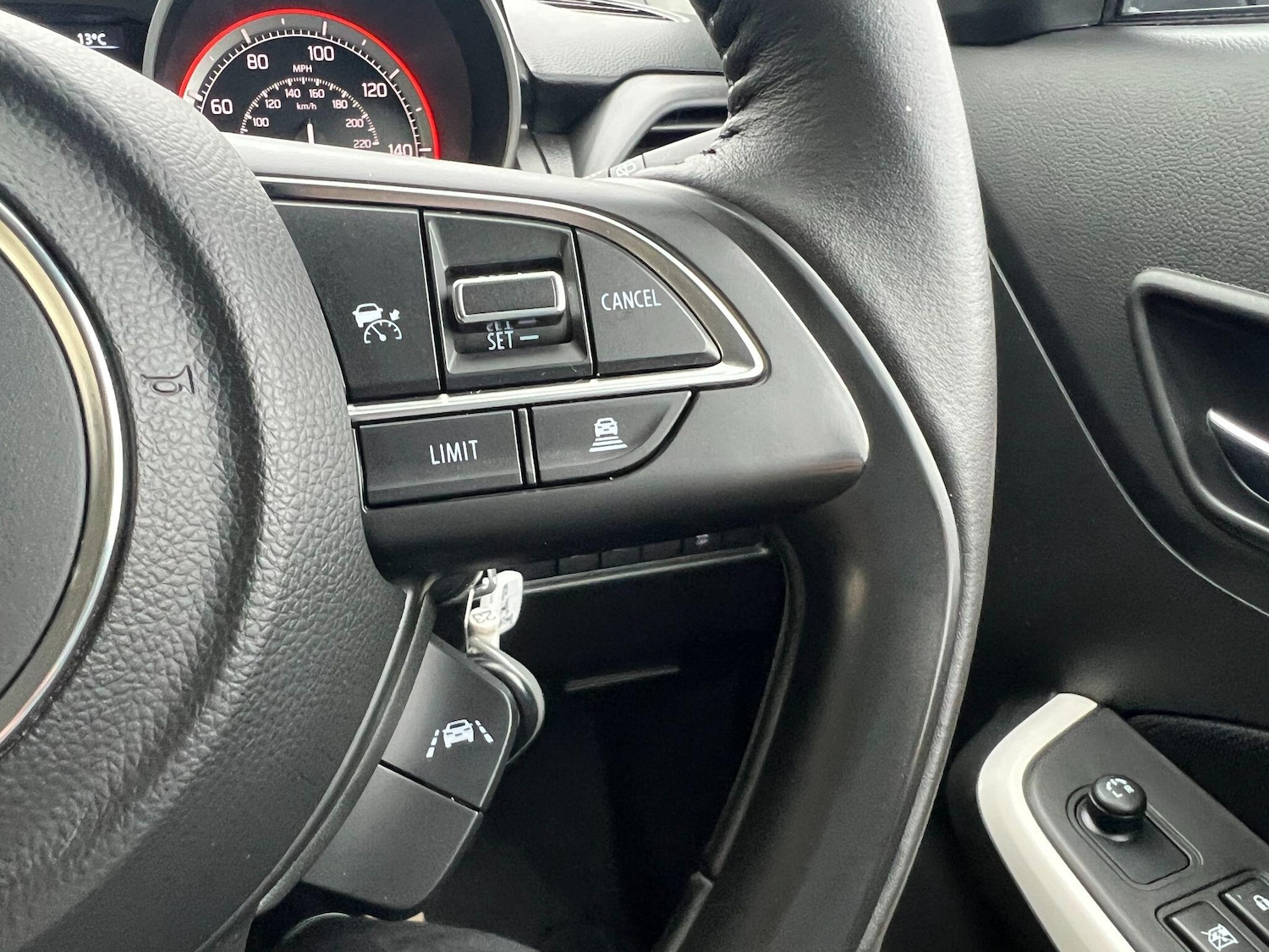 Used Suzuki Swift for sale - 76992417: Photo 18