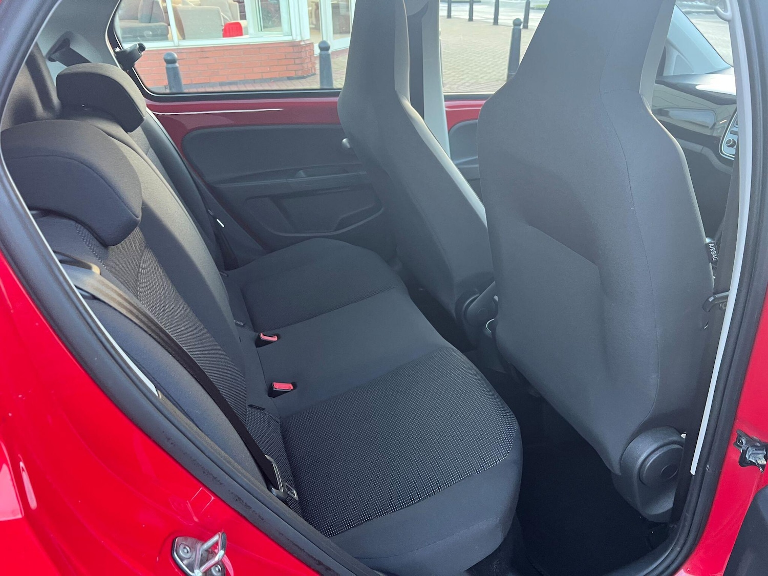 Used Volkswagen up! 2014 for sale - 77132056: Photo 11