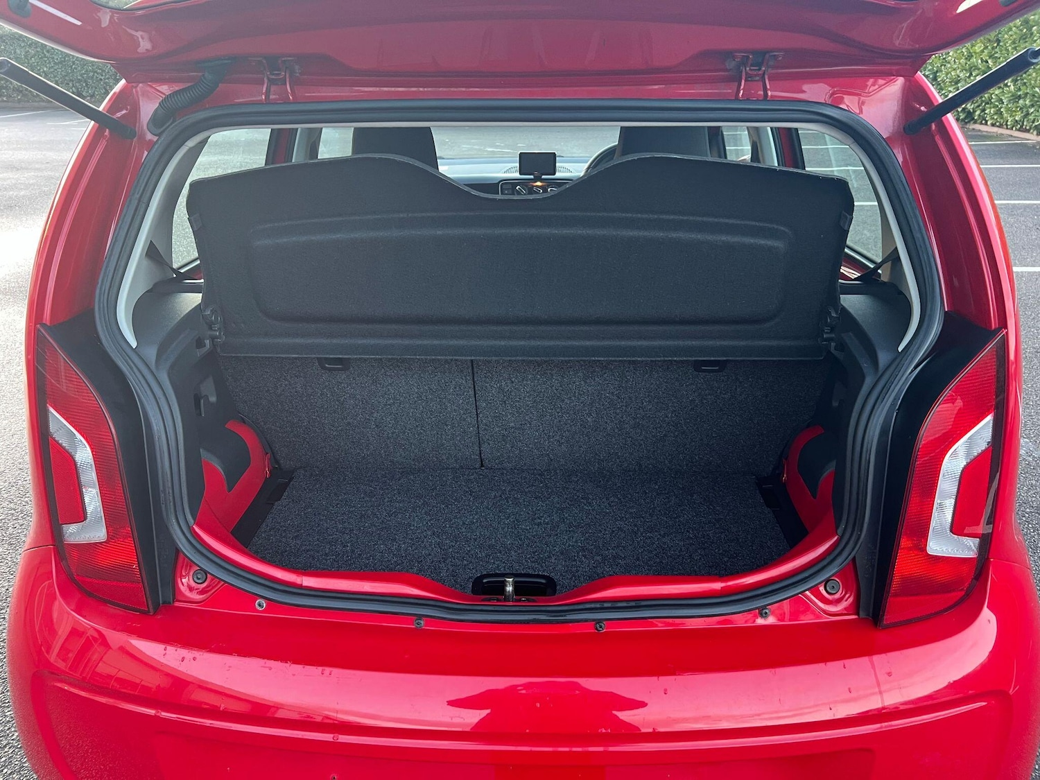 Used Volkswagen up! 2014 for sale - 77132056: Photo 30