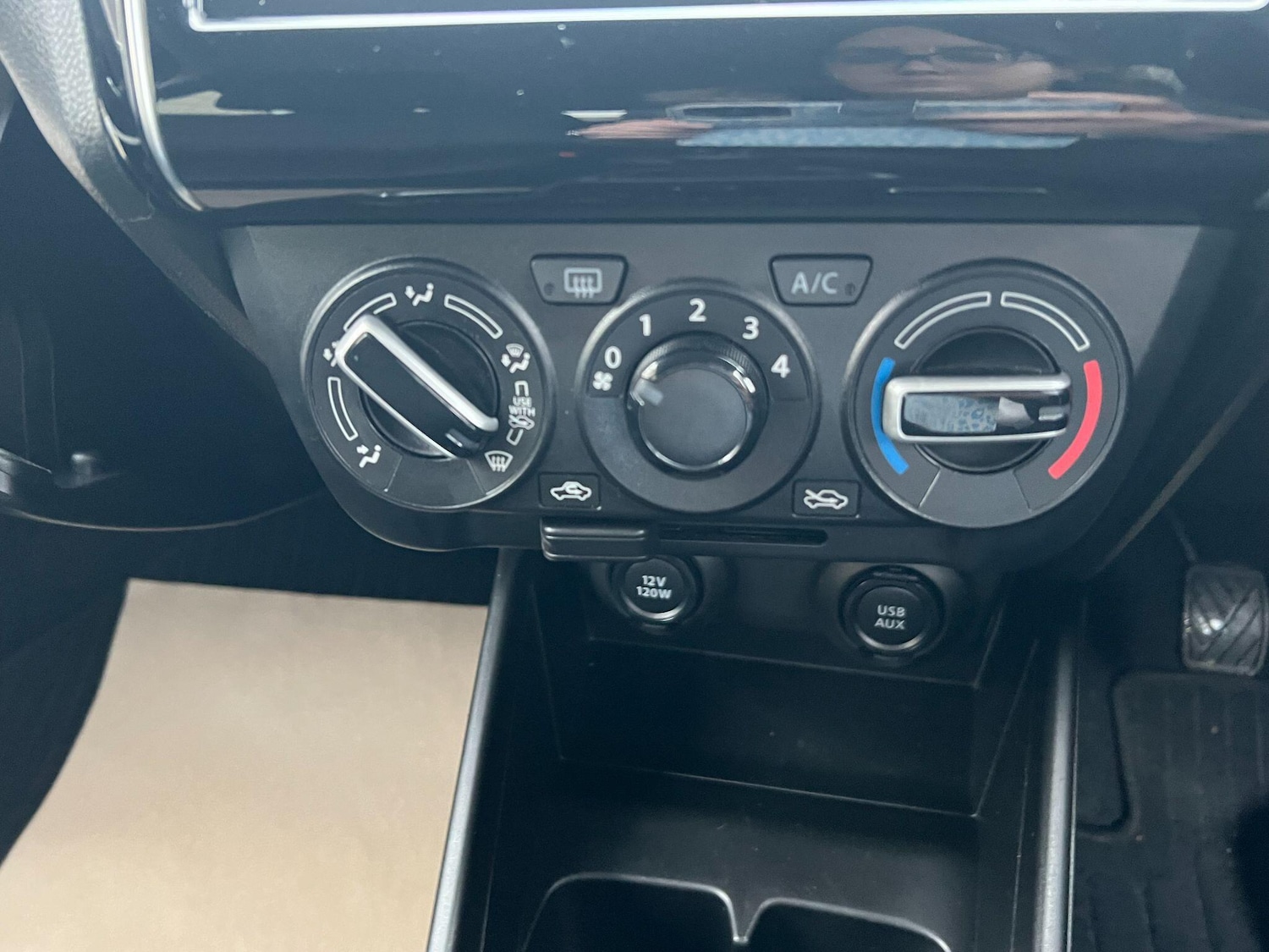 Used Suzuki Swift 2024 for sale - 77253852: Photo 15