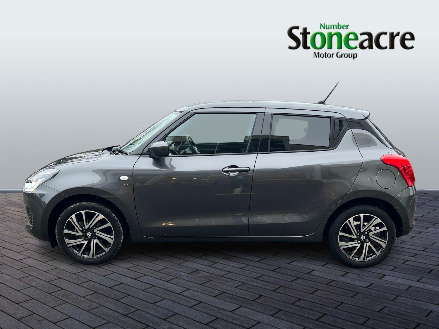 Used Suzuki Swift 2024 for sale - 77253852: Photo 5