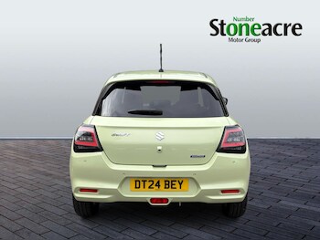 Used Suzuki Swift 2024 for sale - 78958098: Photo