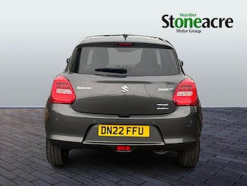 Used Suzuki Swift 2022 for sale - 75532180: Photo