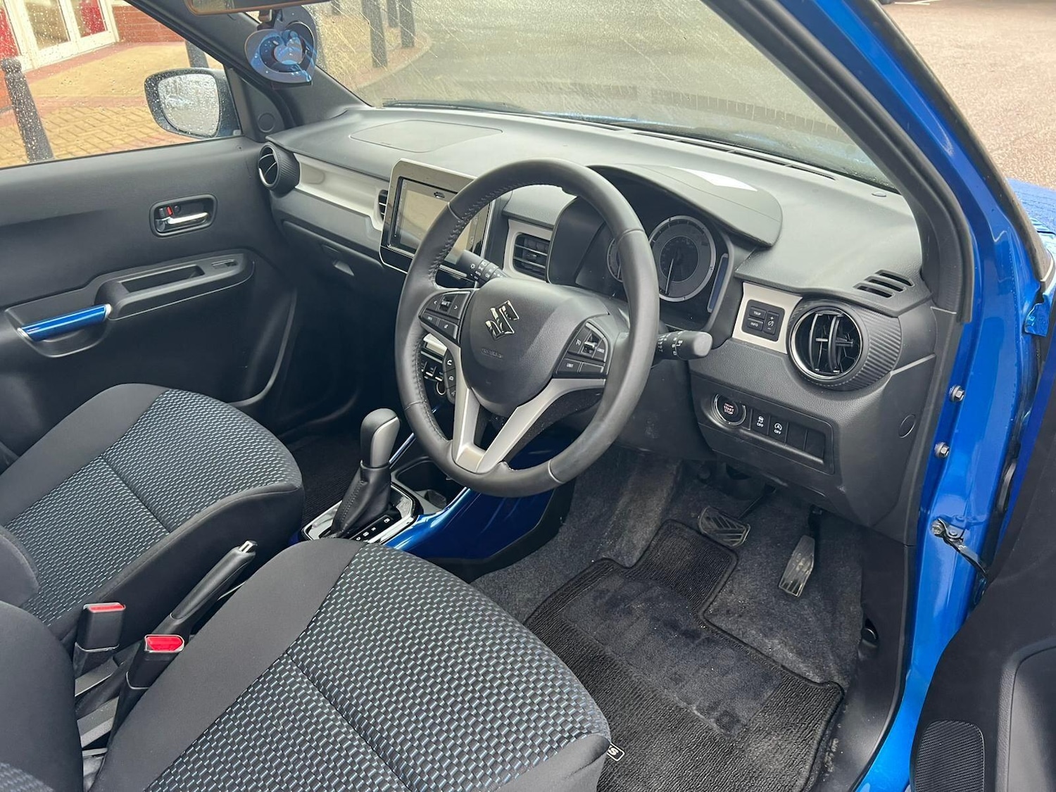 Vehicle 21