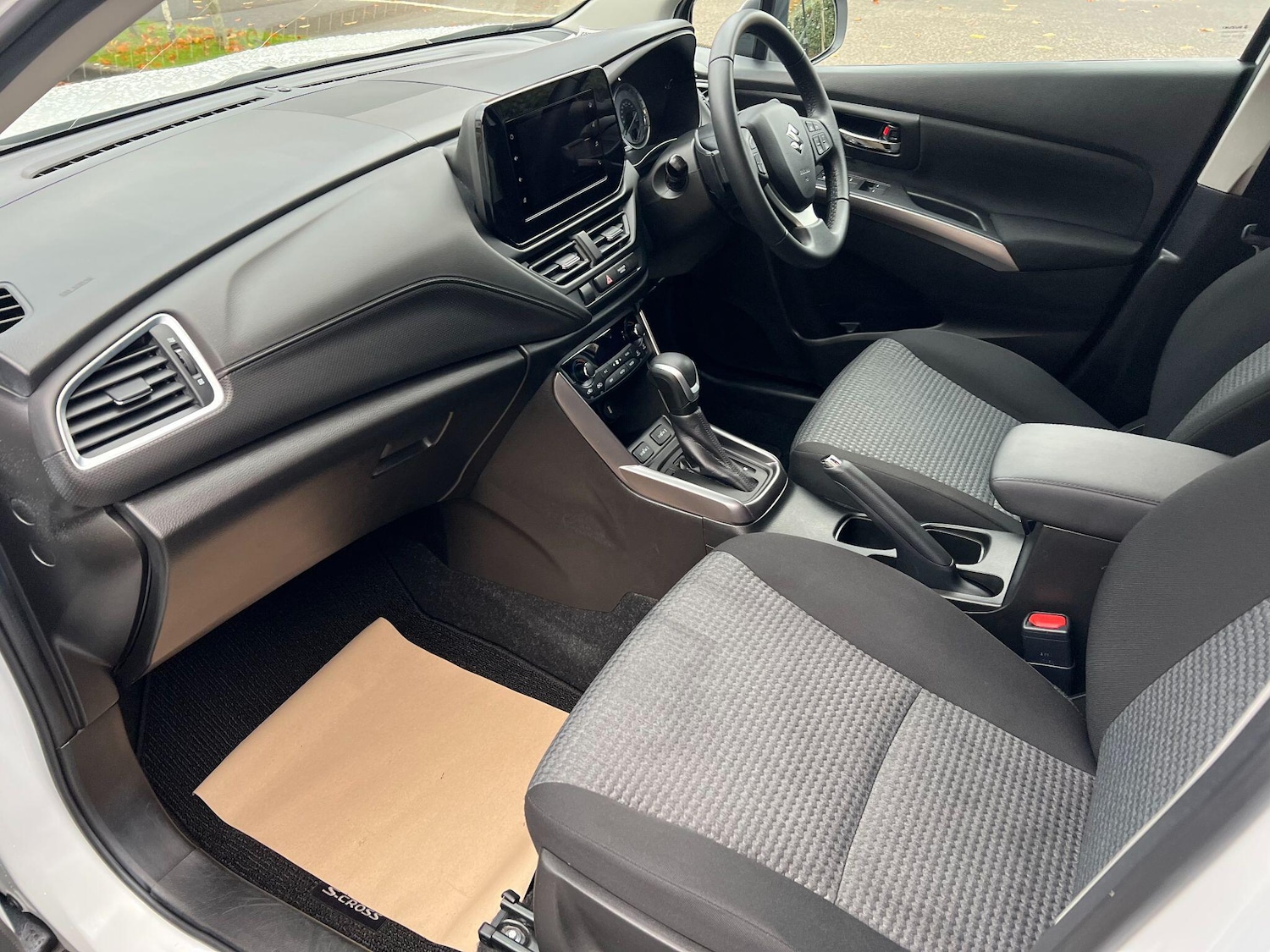 Used Suzuki SX4 S-Cross for sale - 77279803: Photo 23