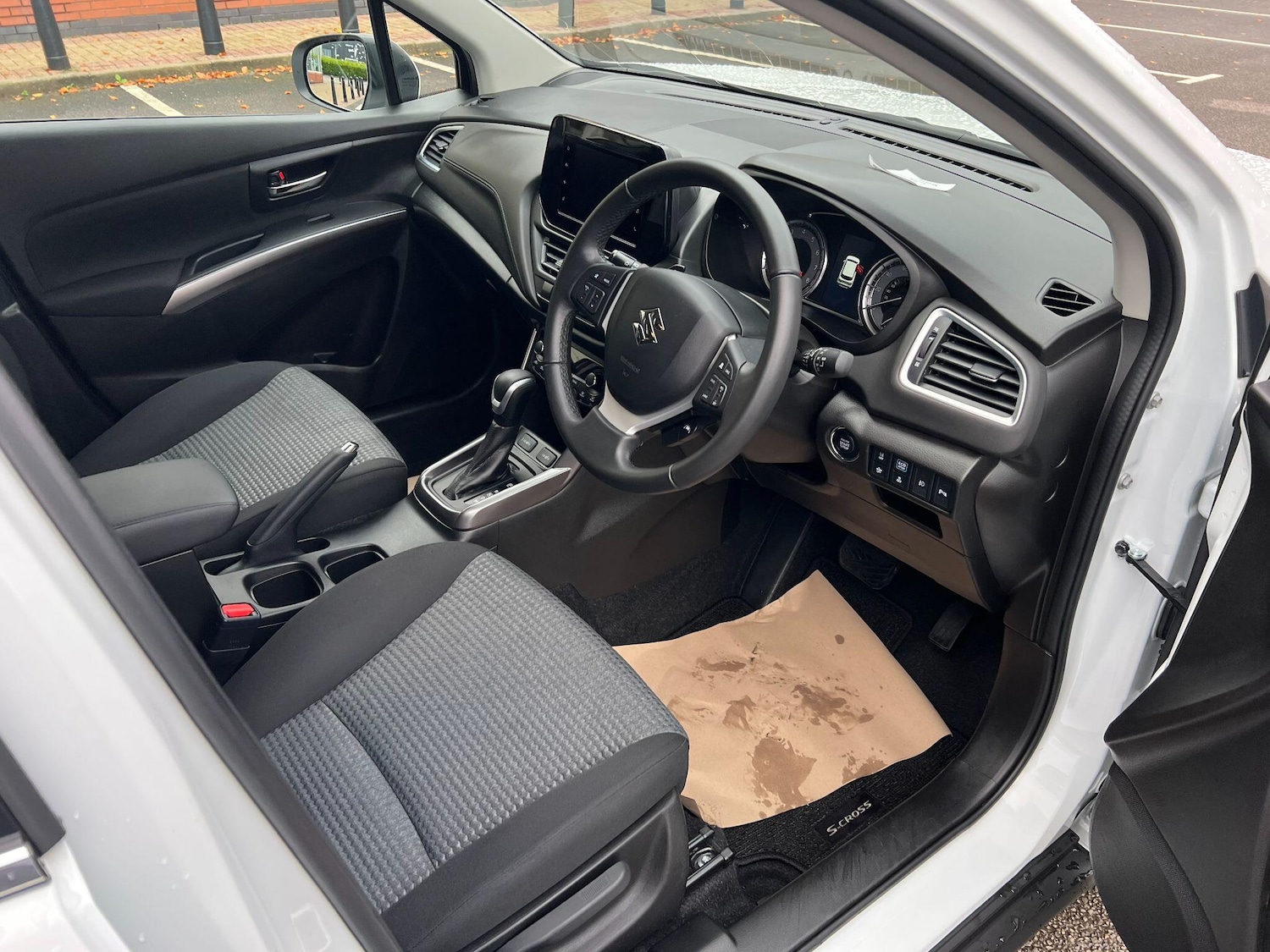 Used Suzuki SX4 S-Cross for sale - 77279803: Photo 24