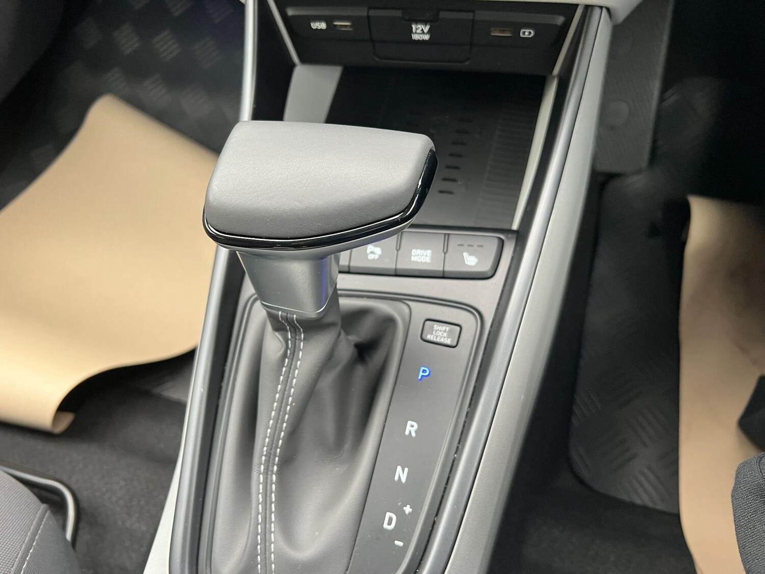 Used Hyundai BAYON 2022 for sale - 76270163: Photo 19