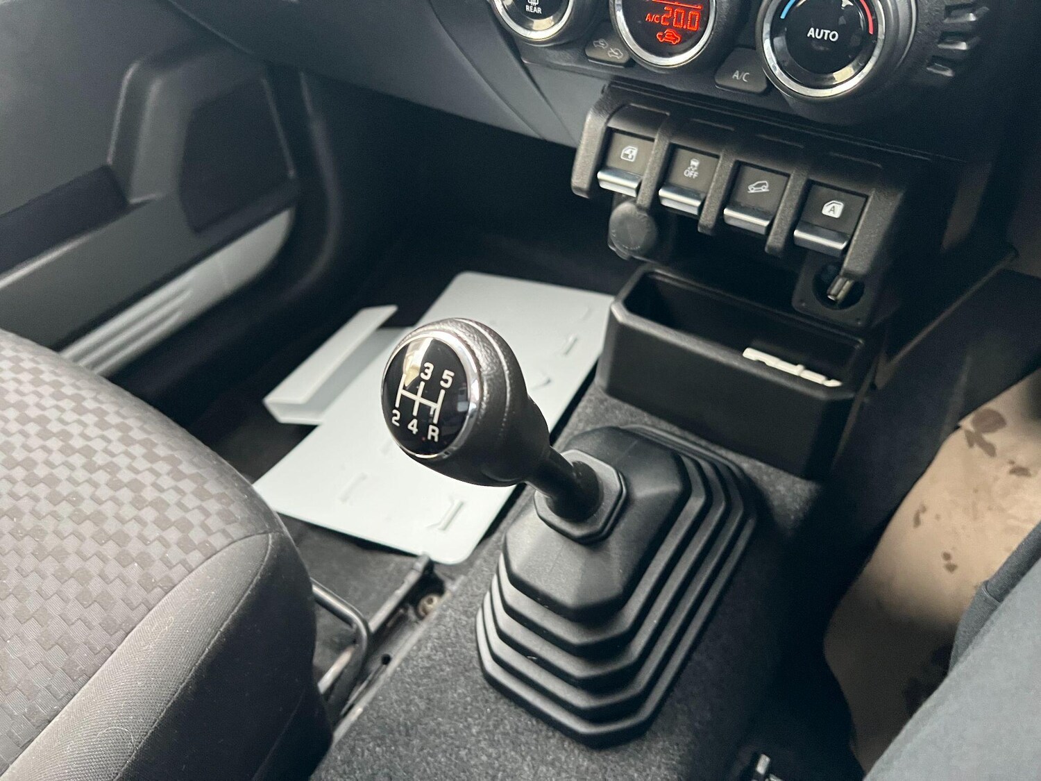 Used Suzuki Jimny for sale - 77852958: Photo 21