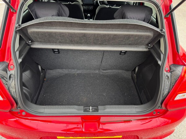 Used Suzuki Swift 2022 for sale - 76239142: Photo 9