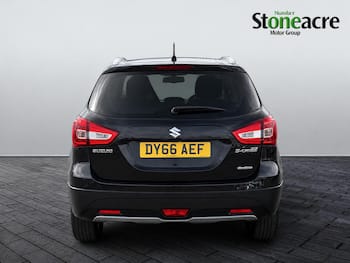 Used Suzuki SX4 S-Cross 2016 for sale - 79750968: Photo