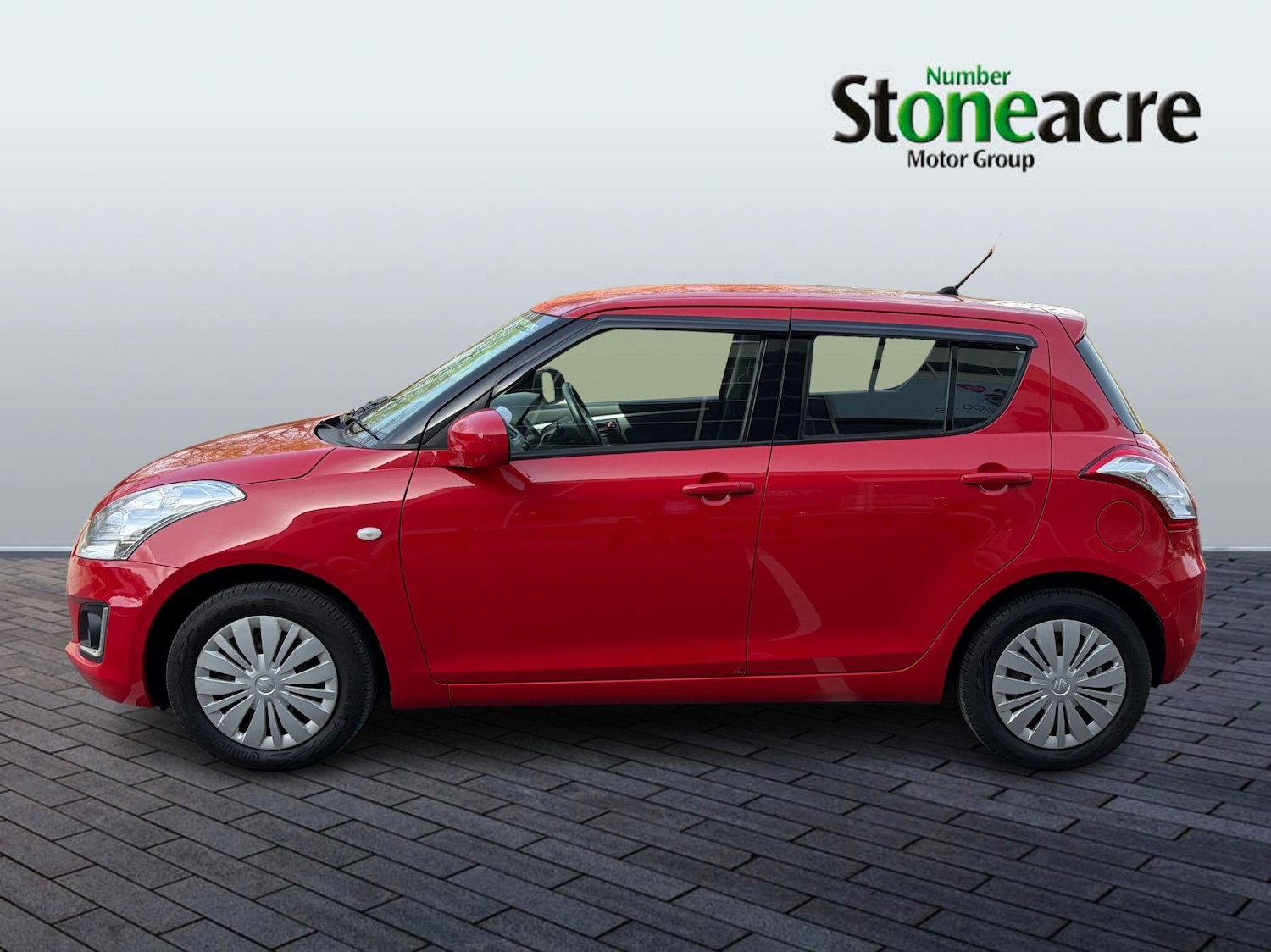 Used Suzuki Swift 2015 for sale - 78204609: Photo 5