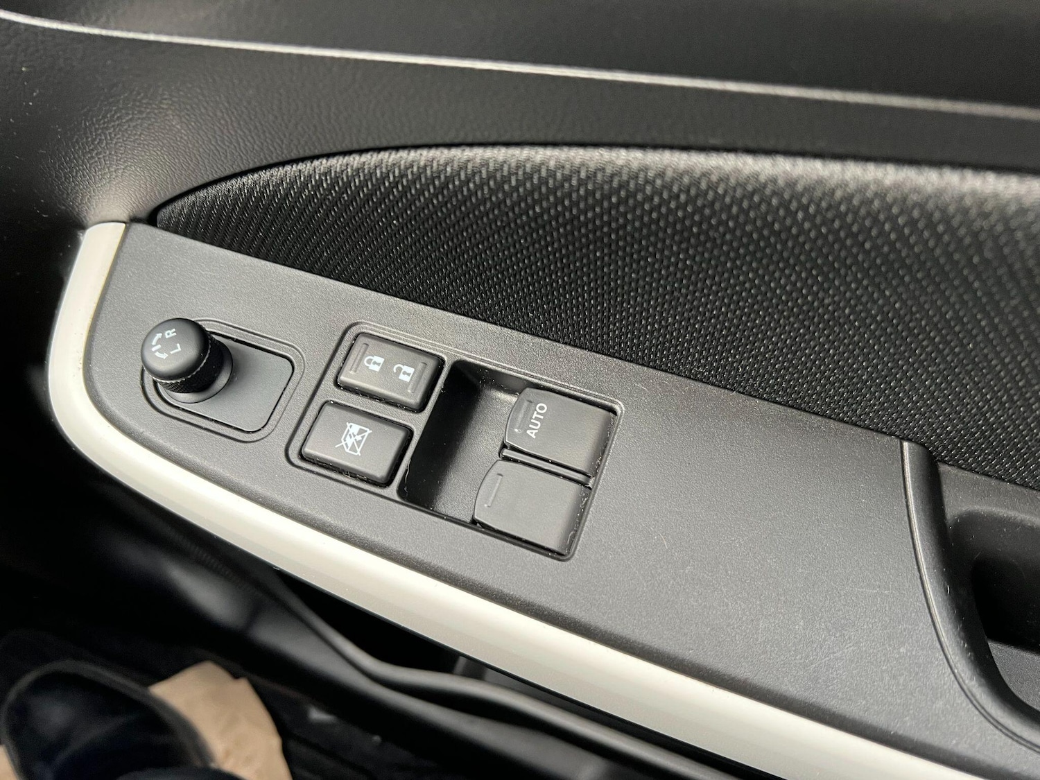 Used Suzuki Swift 2022 for sale - 77412178: Photo 15