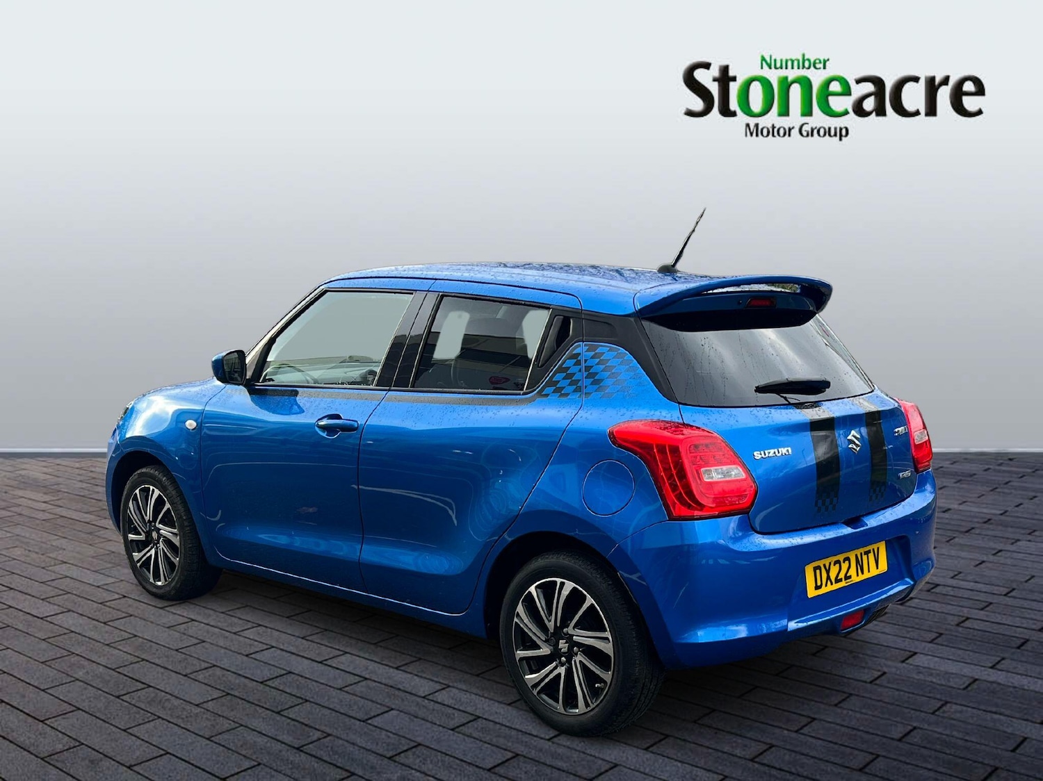 Used Suzuki Swift 2022 for sale - 77412178: Photo 4