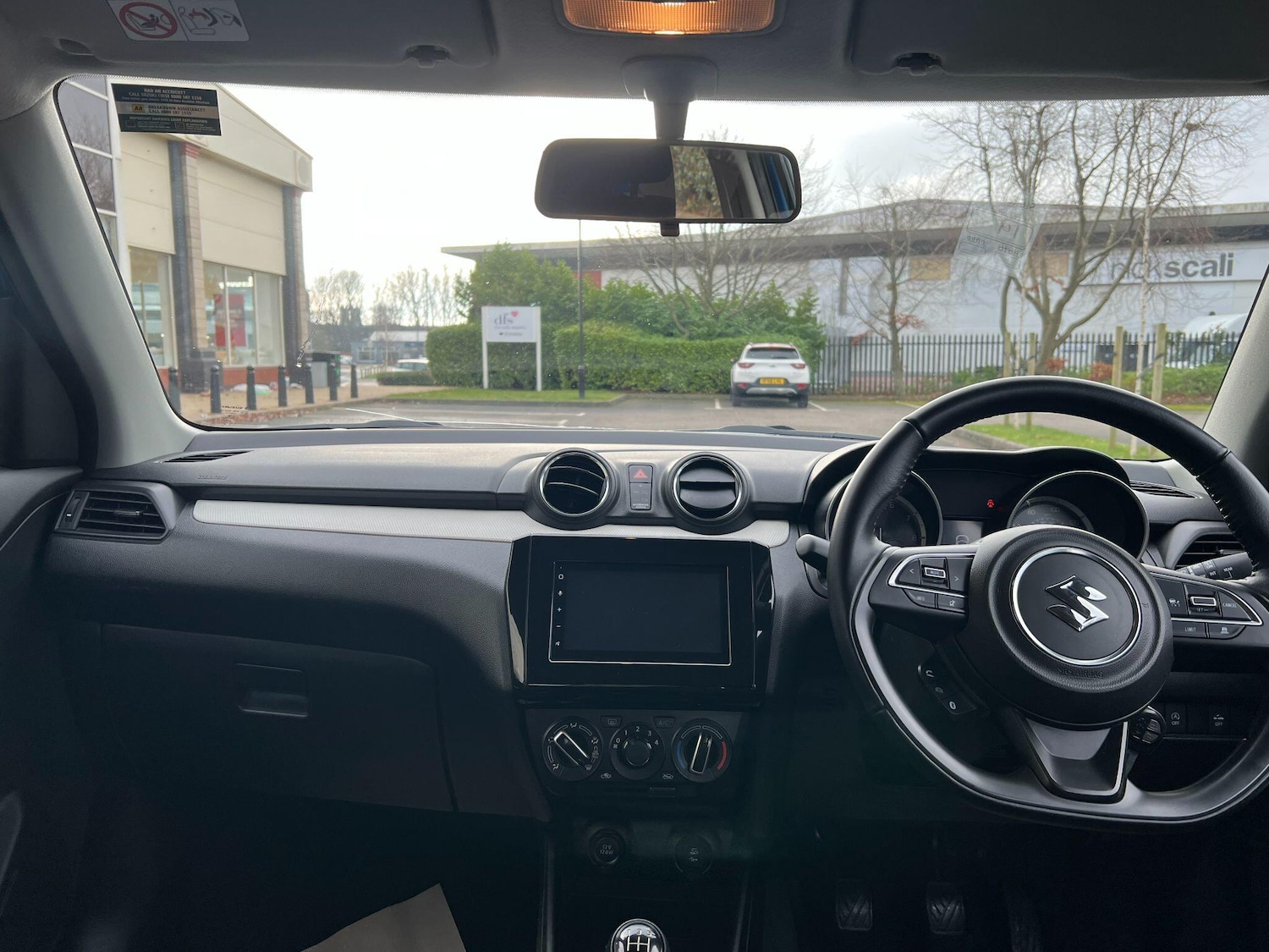 Used Suzuki Swift 2022 for sale - 77412178: Photo 9