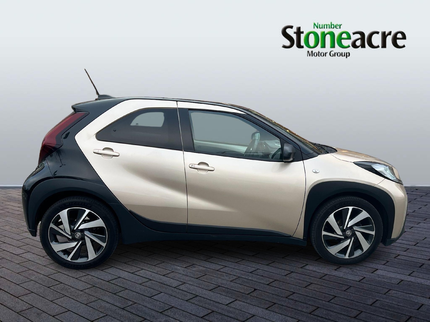 Used Toyota Aygo X 2022 for sale - 77131368: Photo 7