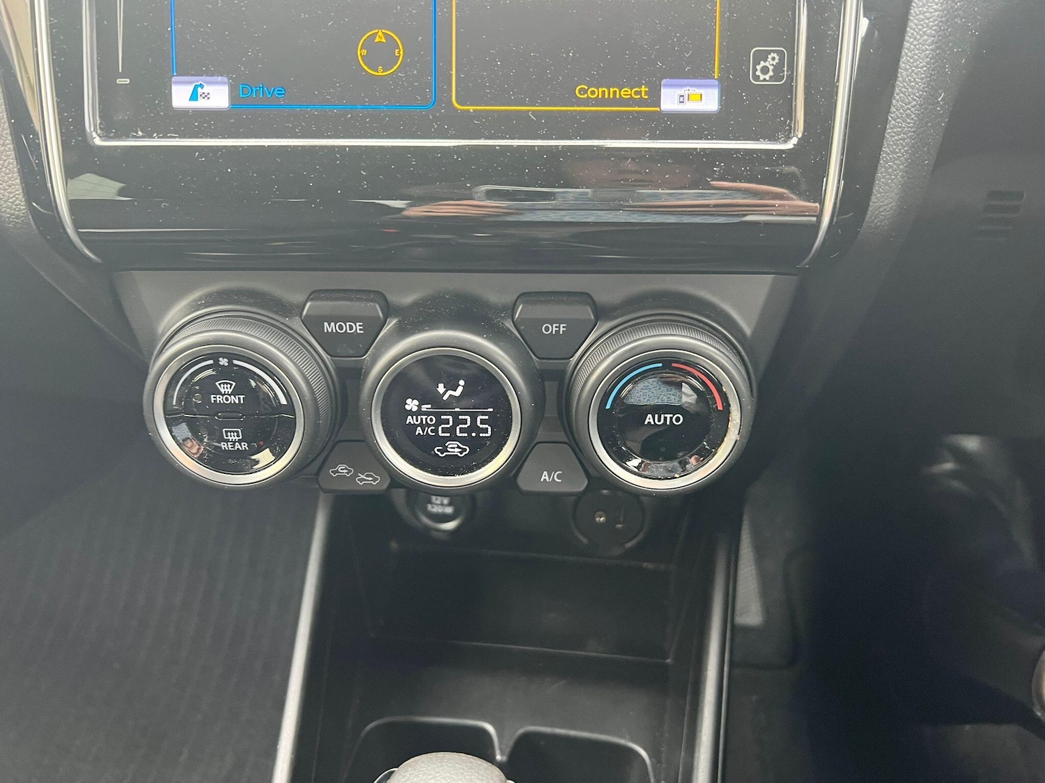 Used Suzuki Swift 2023 for sale - 76513410: Photo 10