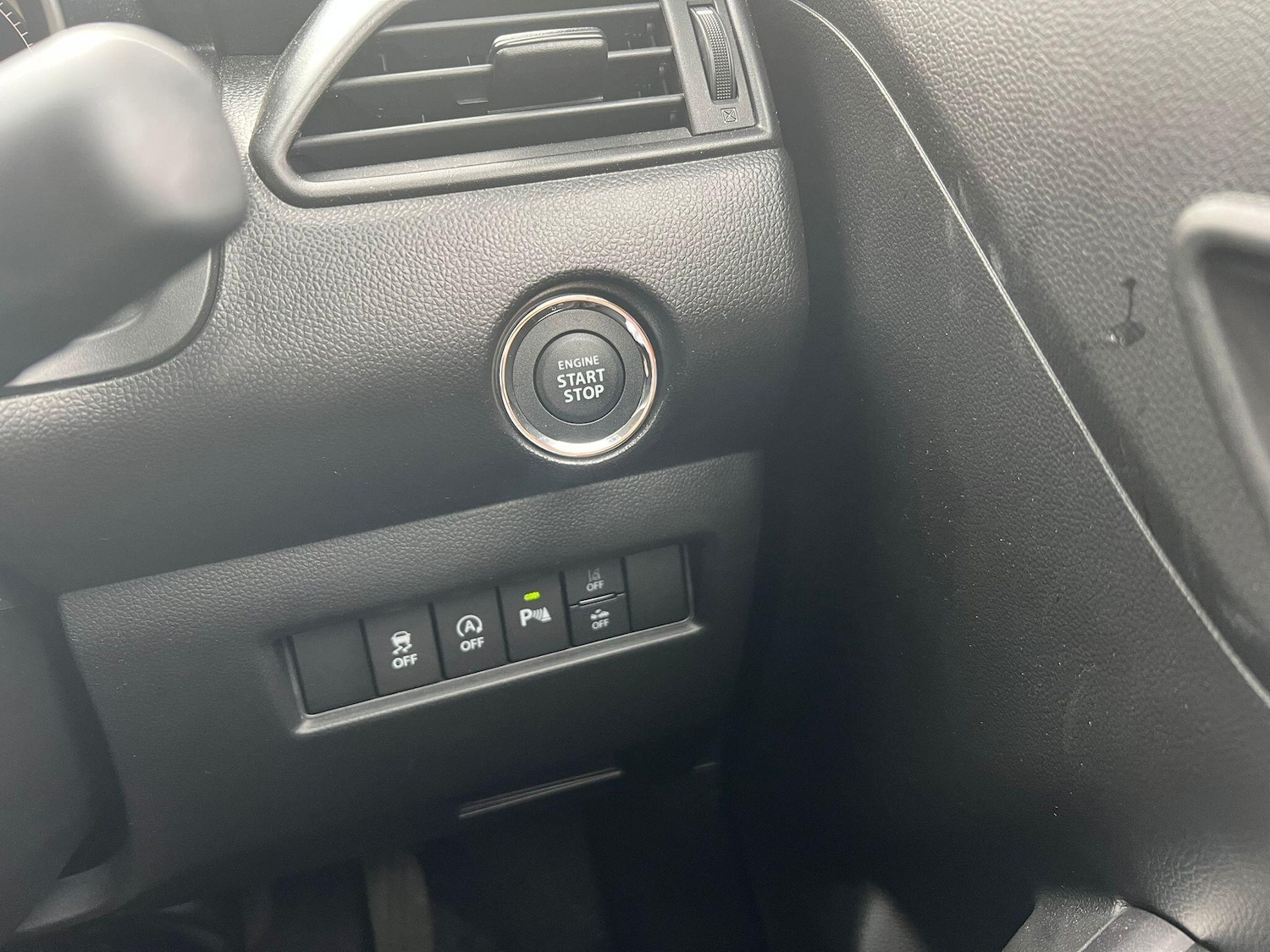 Used Suzuki Swift 2023 for sale - 76513410: Photo 12