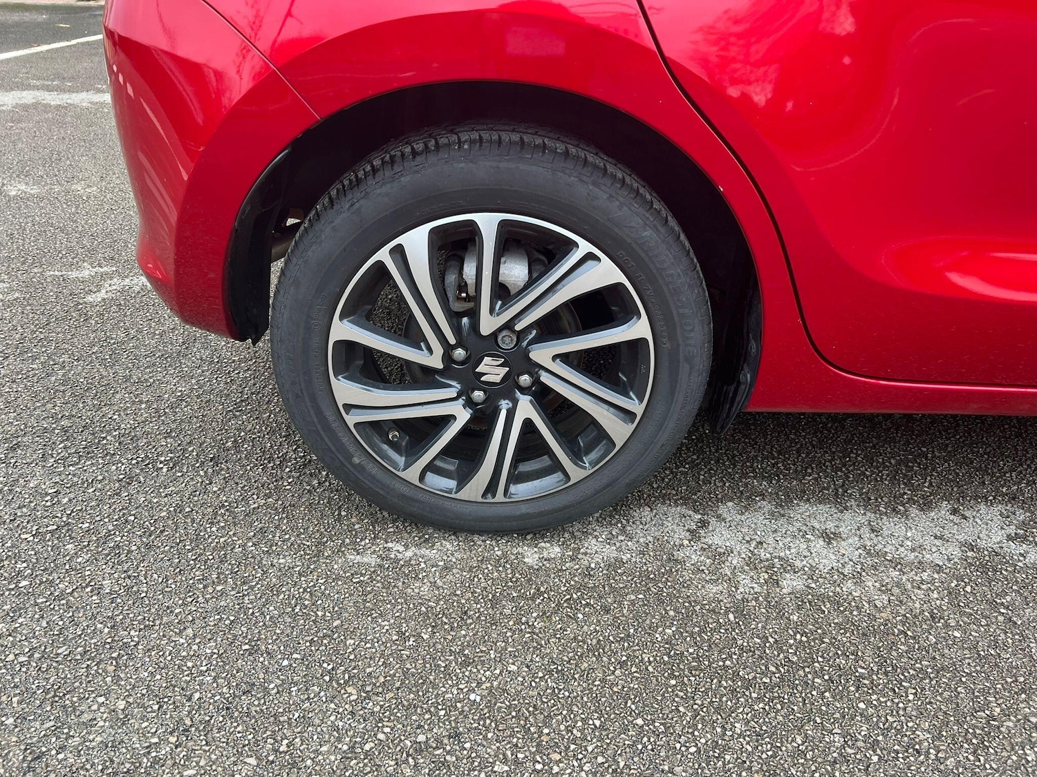 Used Suzuki Swift 2023 for sale - 76513410: Photo 15