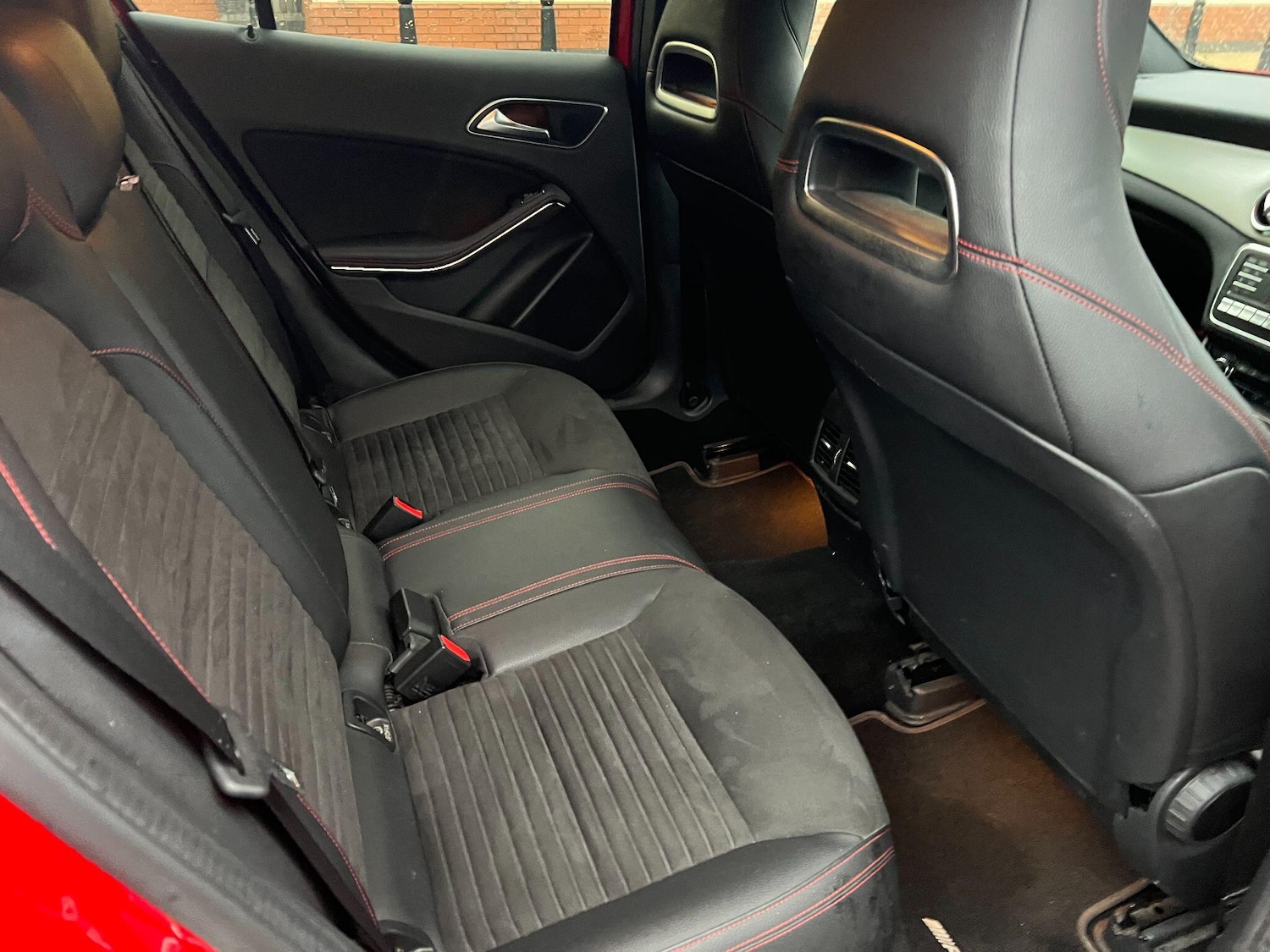 Used Mercedes-Benz GLA 2018 for sale - 77908793: Photo 9