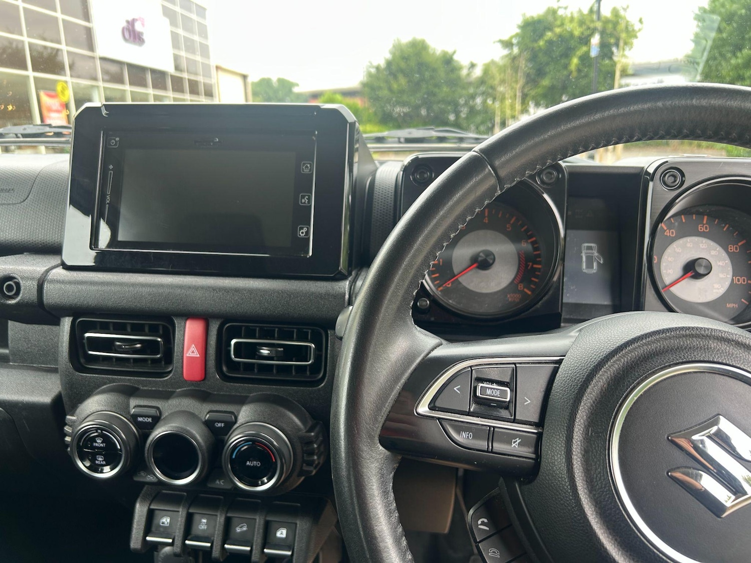 Used Suzuki Jimny 2020 for sale - 76472315: Photo 11