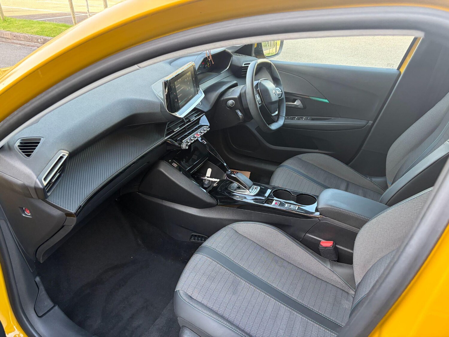 Used Peugeot 208 2021 for sale - 78171152: Photo 9