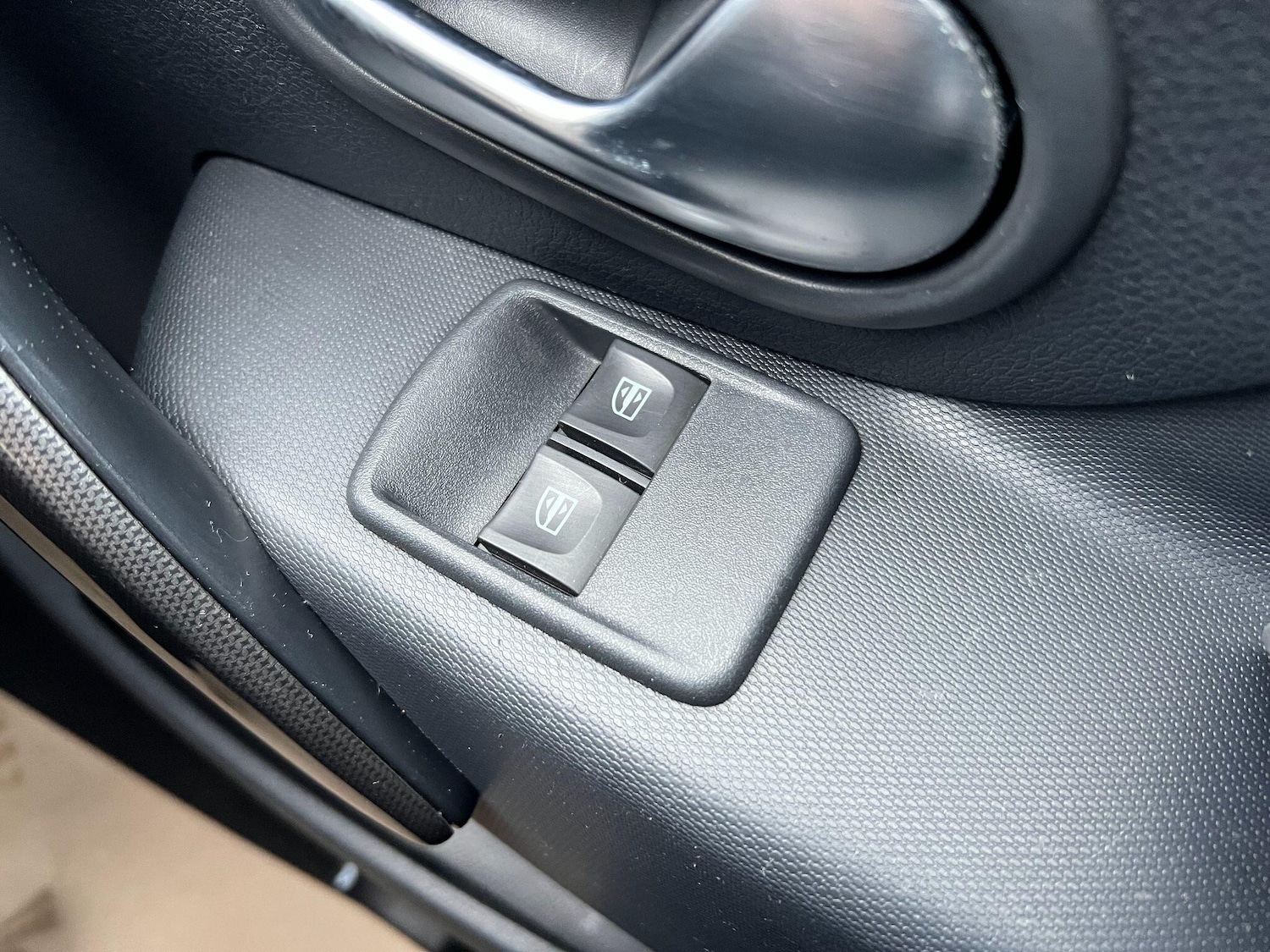 Used Dacia Sandero Stepway 2017 for sale - 77411437: Photo 13