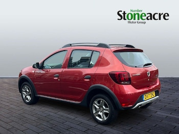 Used Dacia Sandero Stepway 2017 for sale - 77411437: Photo