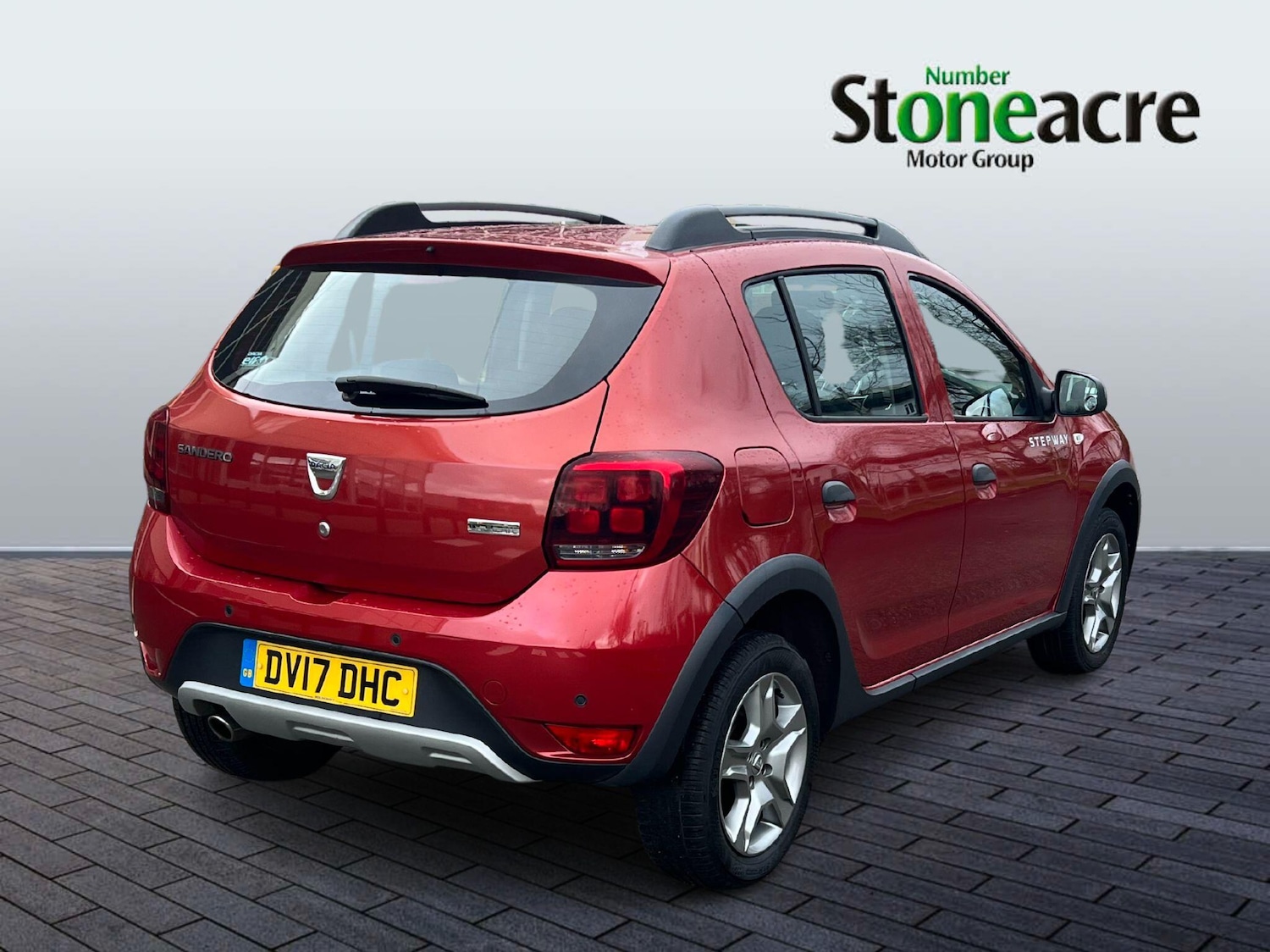Used Dacia Sandero Stepway 2017 for sale - 77411437: Photo 8