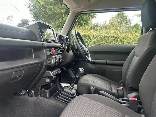 Used Suzuki Jimny 2020 for sale - 75363977: Photo 15