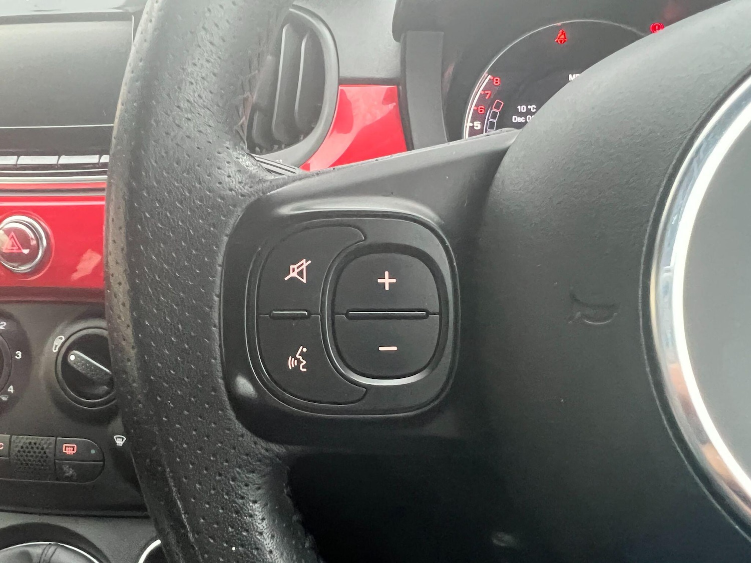 Used Abarth 595 2019 for sale - 76975629: Photo 19