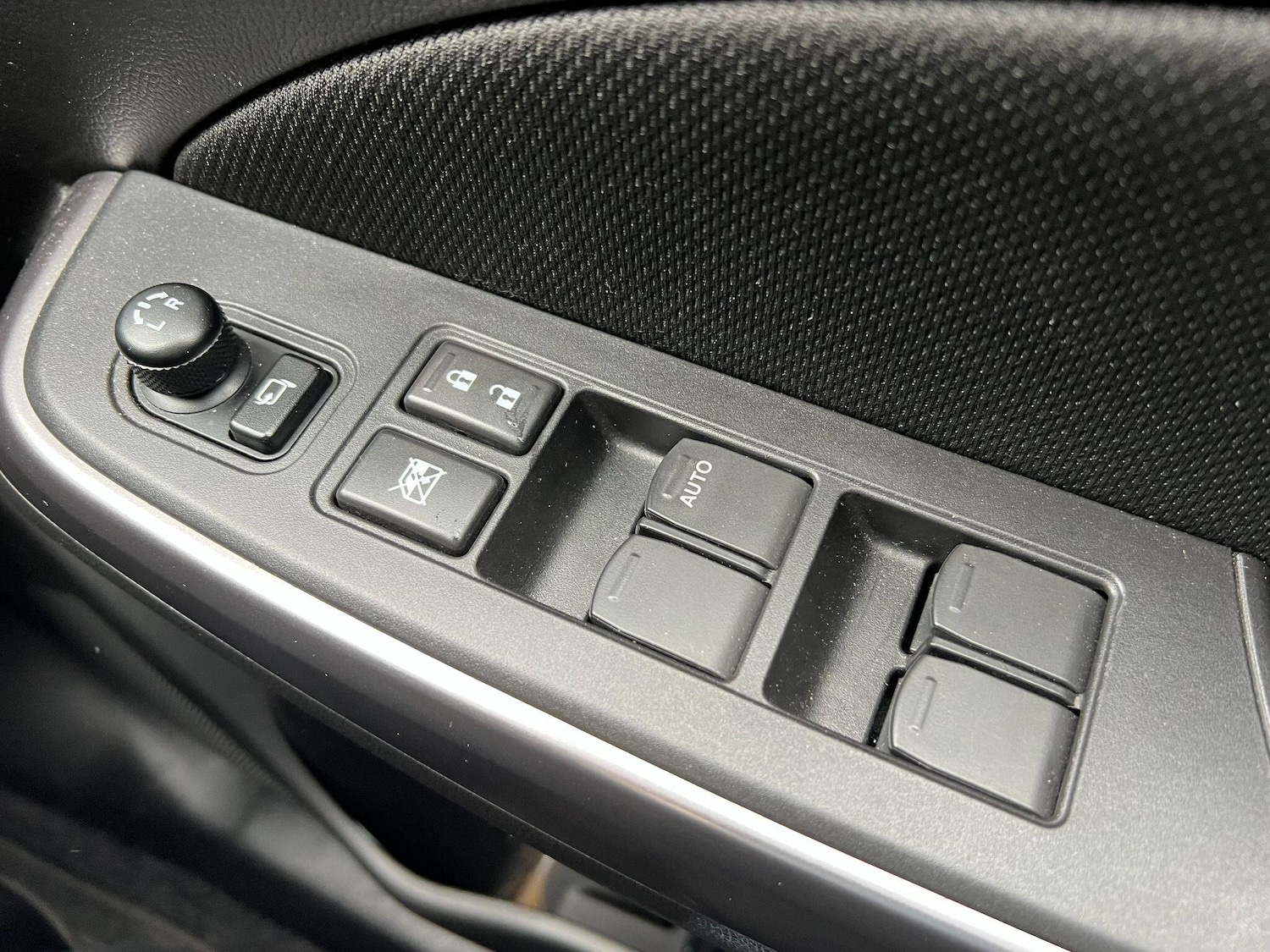 Used Suzuki Swift 2023 for sale - 77853665: Photo 12