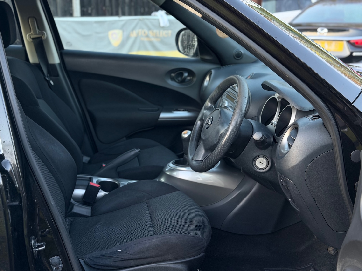 Used Nissan Juke 2011 for sale - 76765077: Photo 15