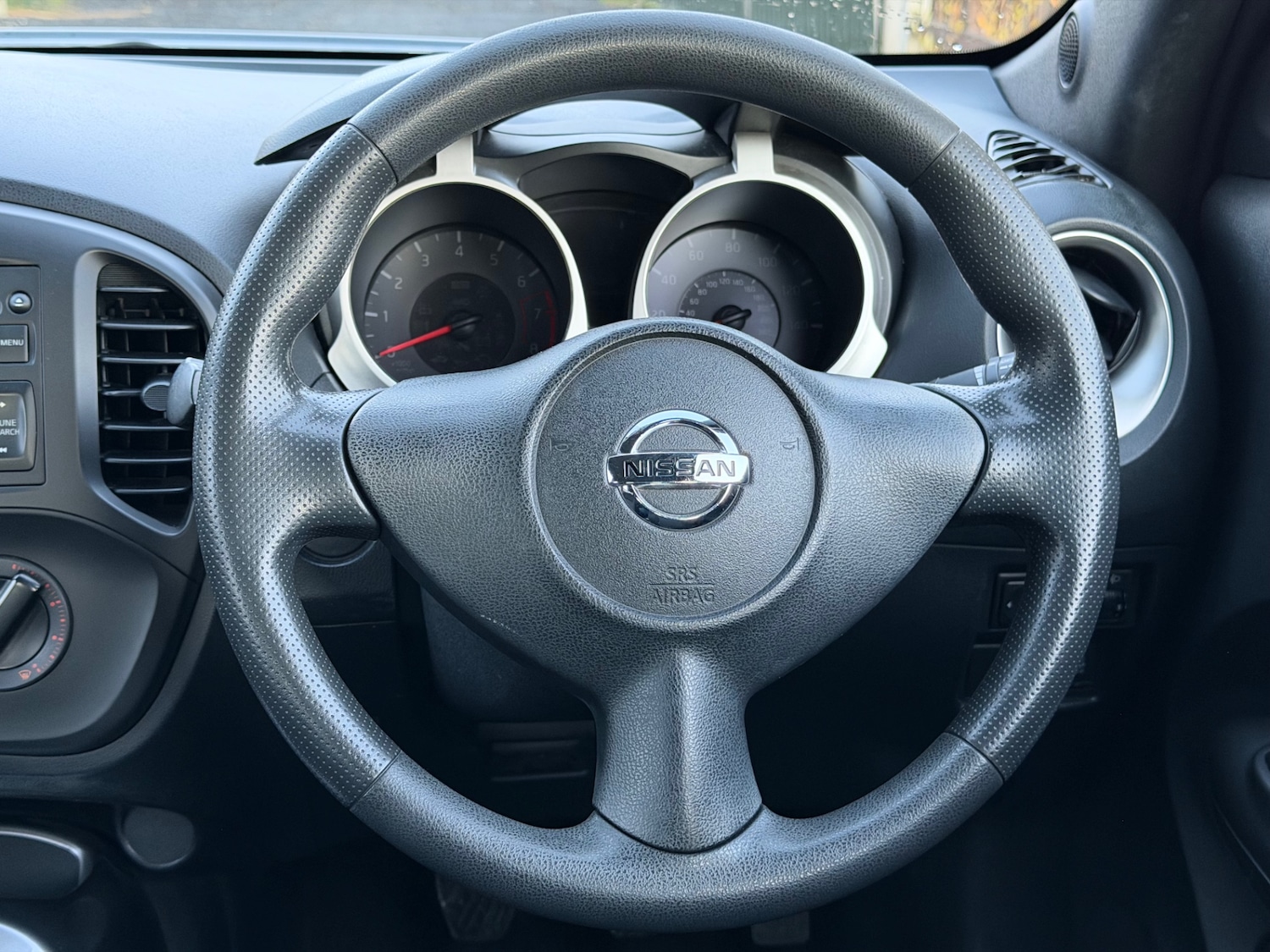 Used Nissan Juke 2011 for sale - 76765077: Photo 23