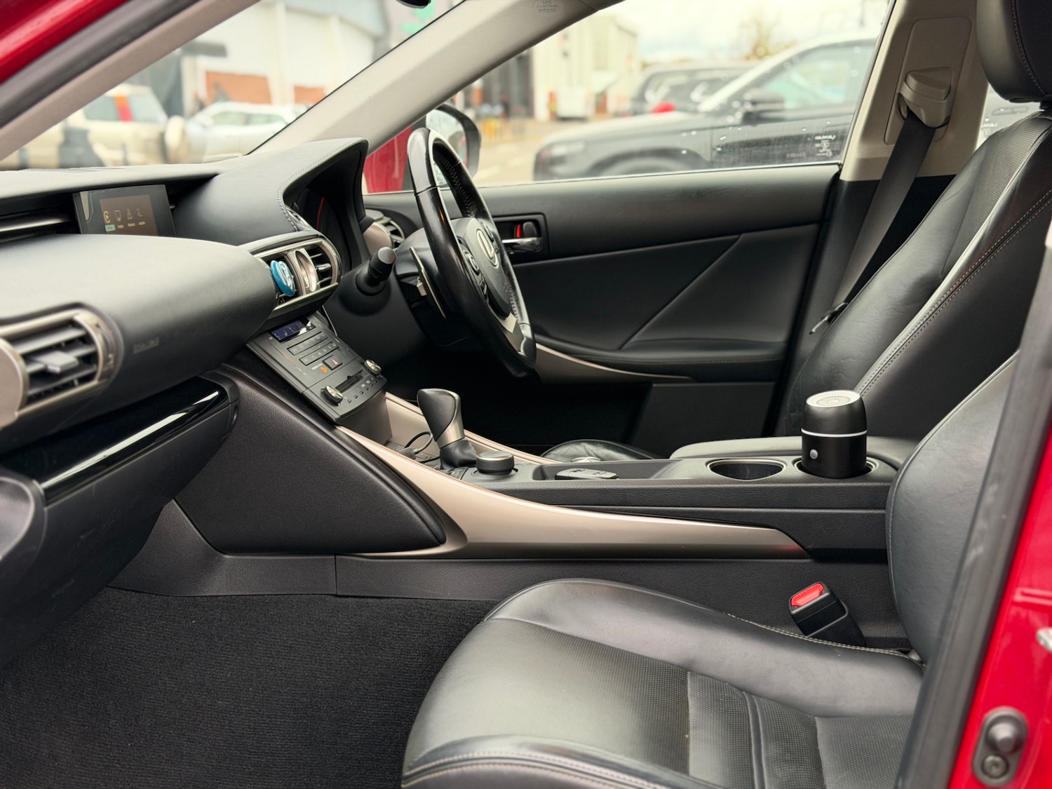 Used Lexus IS 2015 for sale - 76766538: Photo 15