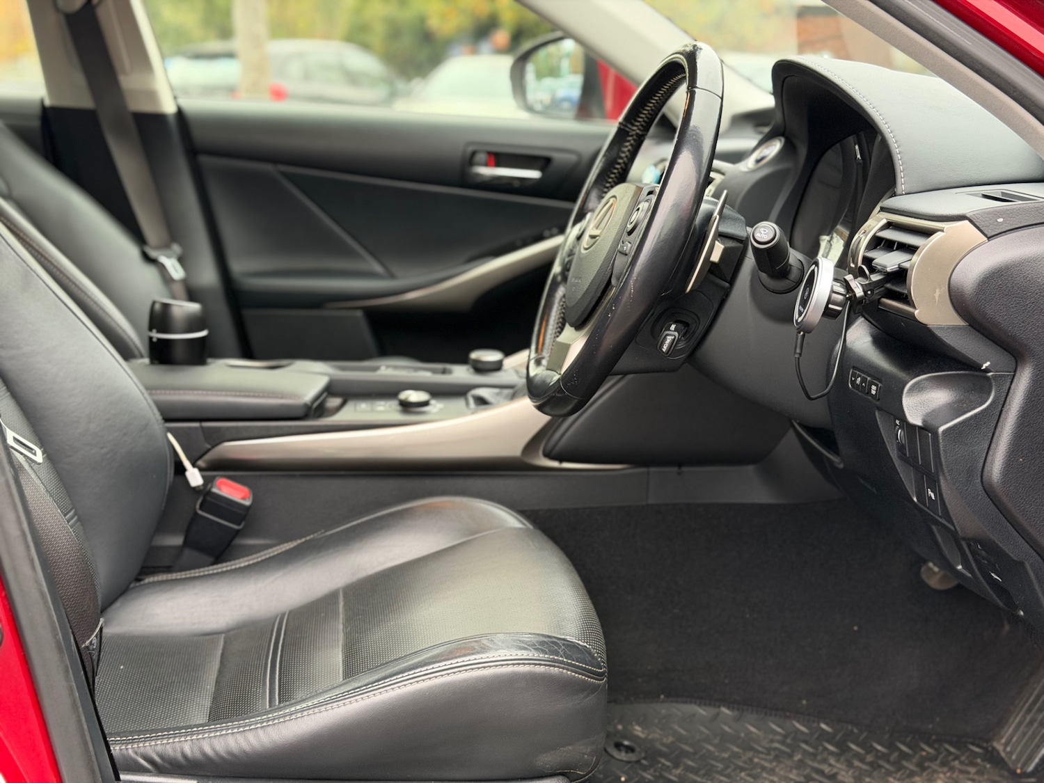 Used Lexus IS 2015 for sale - 76766538: Photo 23